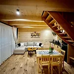Goralska Osada Tatra House Z Jacuzzi 샬레