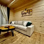 Goralska Osada Tatra House Z Jacuzzi