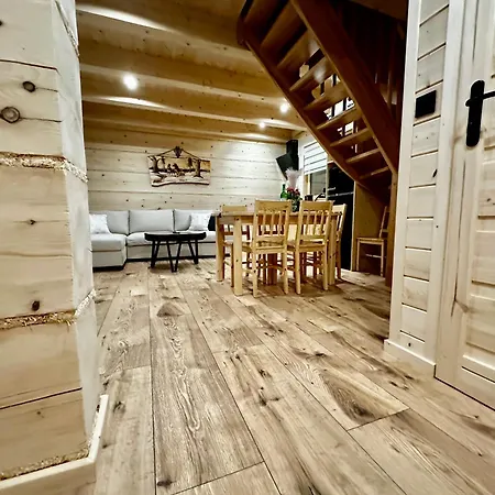 Goralska Osada Tatra House Z Jacuzzi Alpesi faház Białka Tatrzańska