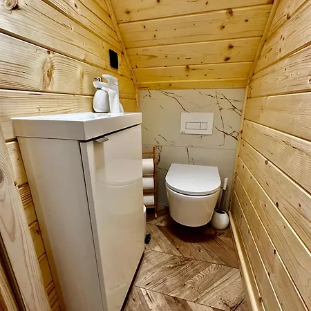 Alpesi faház Goralska Osada Tatra House Z Jacuzzi