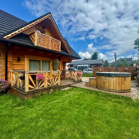 Alpesi faház Goralska Osada Tatra House Z Jacuzzi *