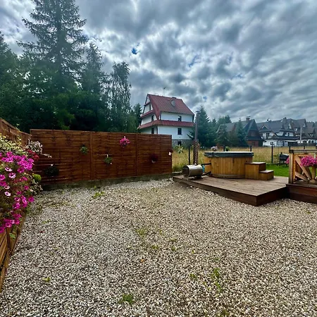 샬레 Goralska Osada Tatra House Z Jacuzzi 비아우카 타트르잔스카